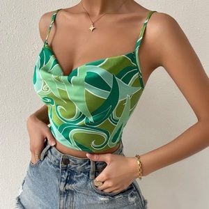 Green crop top size L